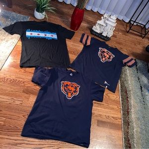 Chicago Pride Bundle of 3 Tee Shirts Size Medium - Da Bears & Chicago Flag ⭐️